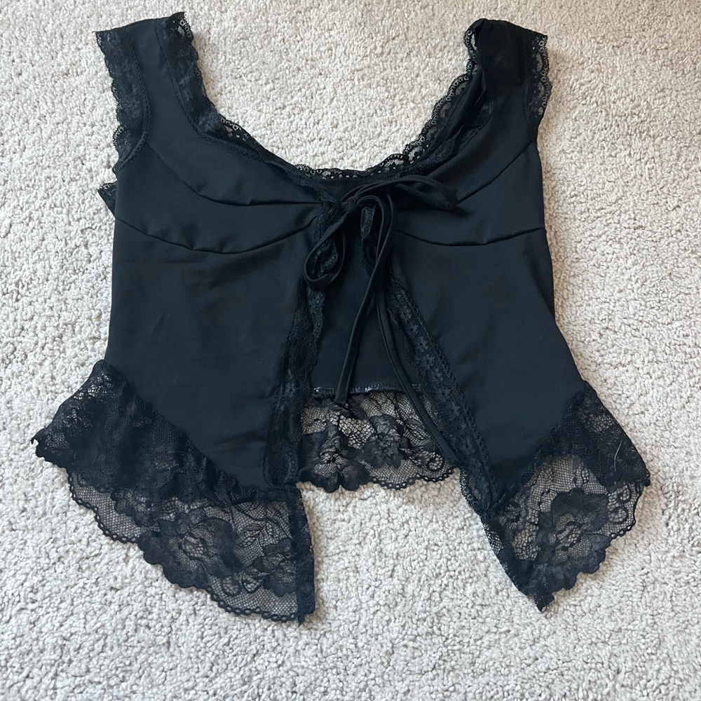 SHEIN Black Lace Detail Top